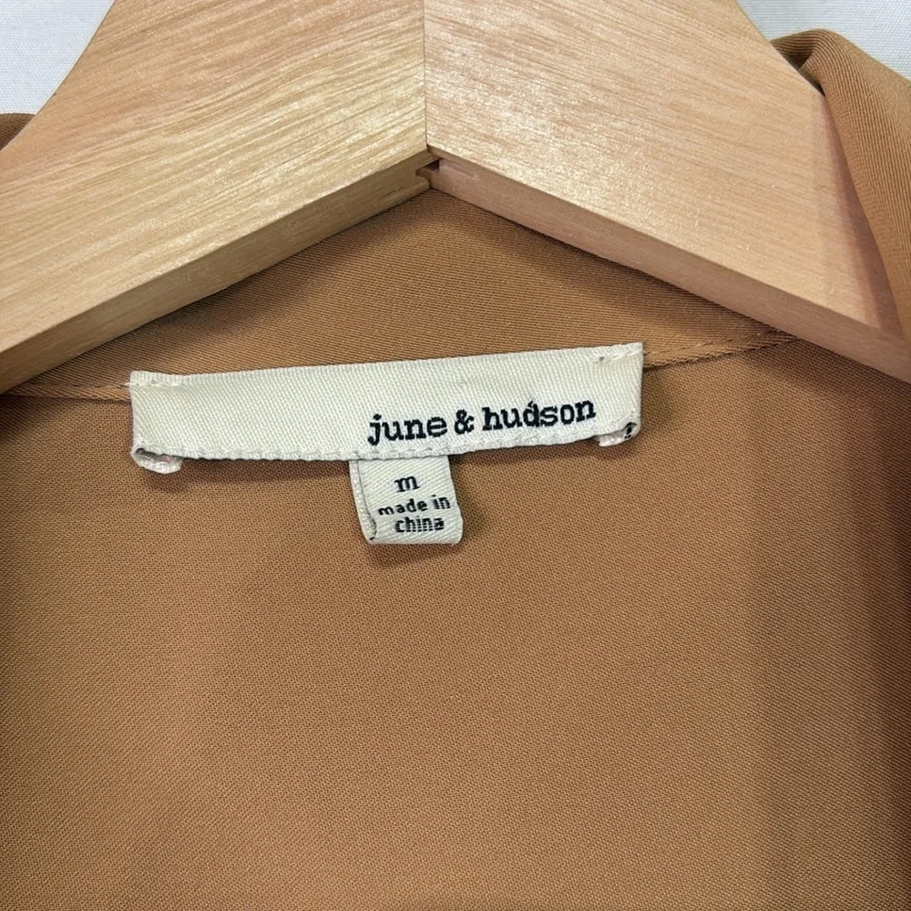 🍡 June and Hudson light brown trenchcoat style vest